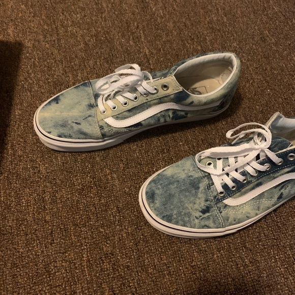Acid Wash Denim Vans - Picture 3 of 3